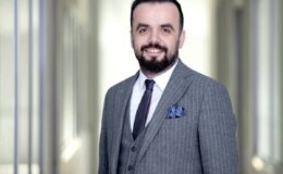 Pandemiden sonra dünyada büyük dönüşüm yaşandı, Çin’e karşı batı Hindistan ve Vietnam’ı koz olarak kullanıyor