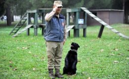 TSK’nın eğitimli köpekleri operasyonlarda etkin rol oynuyor