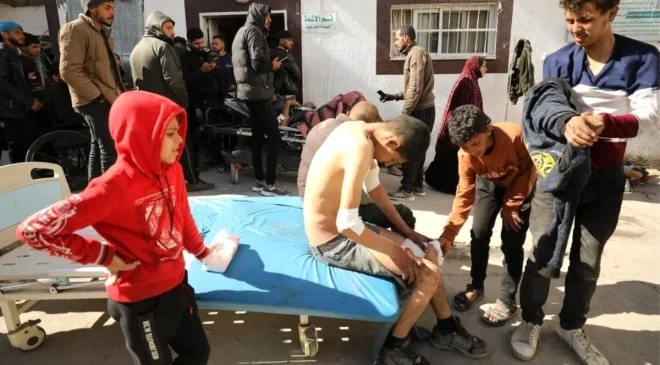 İsrail Askerlerinin Açlıkla Boğuşan Gazze’ye Yardım Konvoyuna Ateş Açması Sonucu 110’dan Fazla Filistinli Öldü