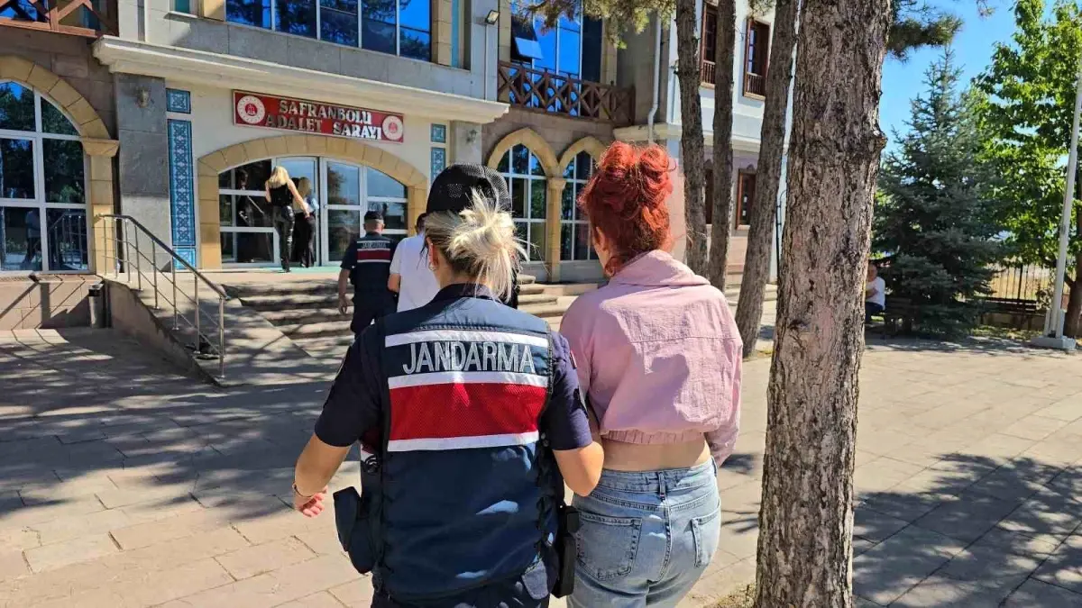 Uyuşturucu Operasyonunda 3 Tutuklama