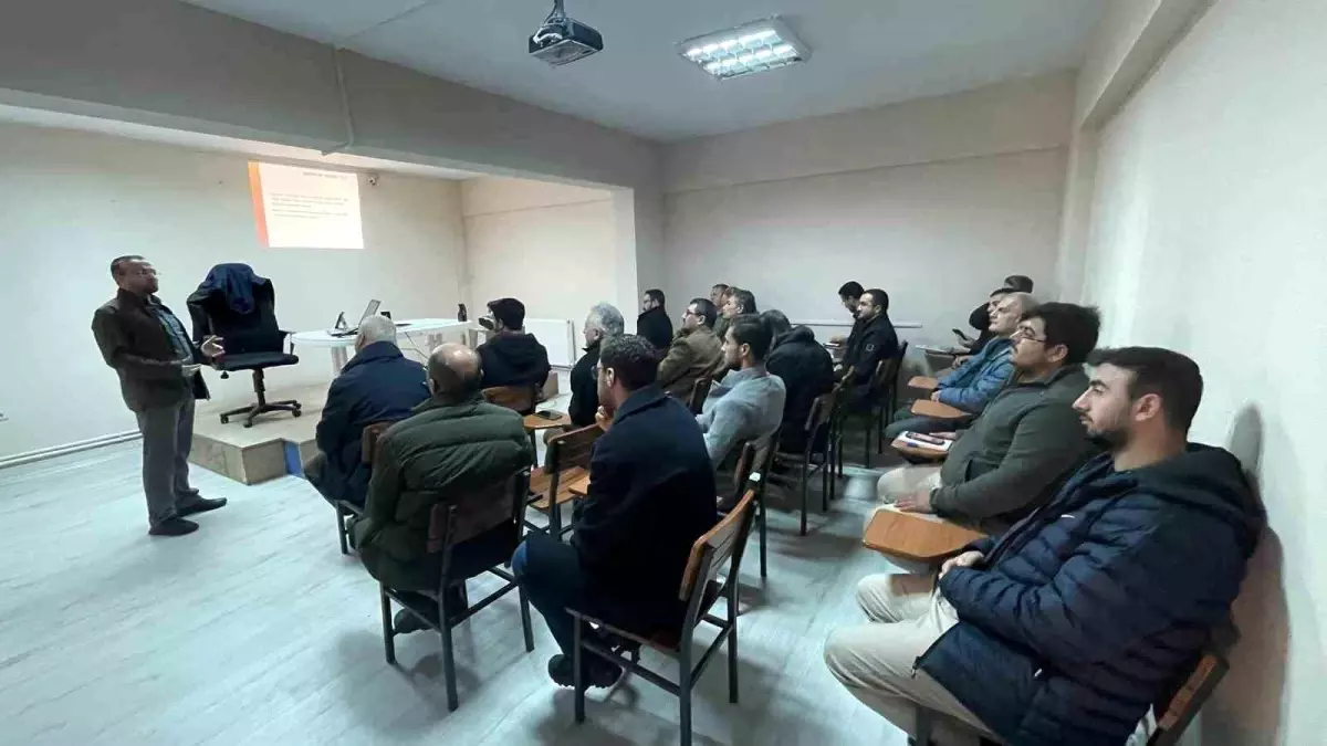 Bozdoğan’da Din Görevlilerine Seminer