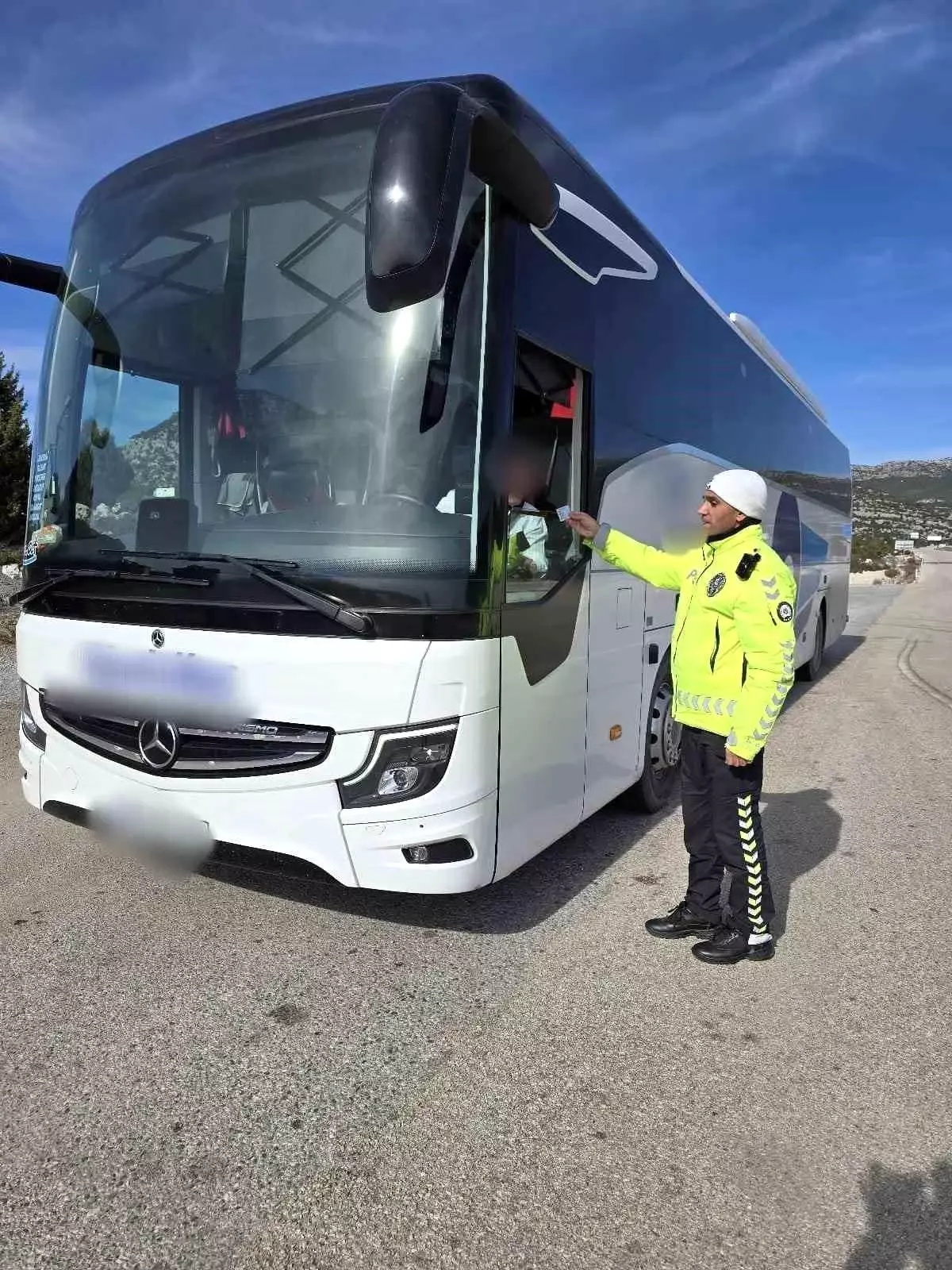 Antalya’da Trafik Denetiminde 16 Bin 518 Ceza