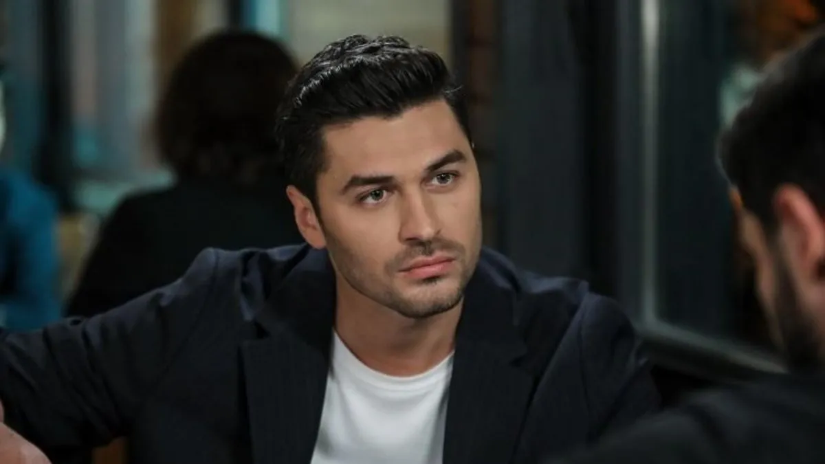 Zembilli dizisinin yıldızı Emre Dinler’den yürek burkan açıklama: Hatay depreminde…