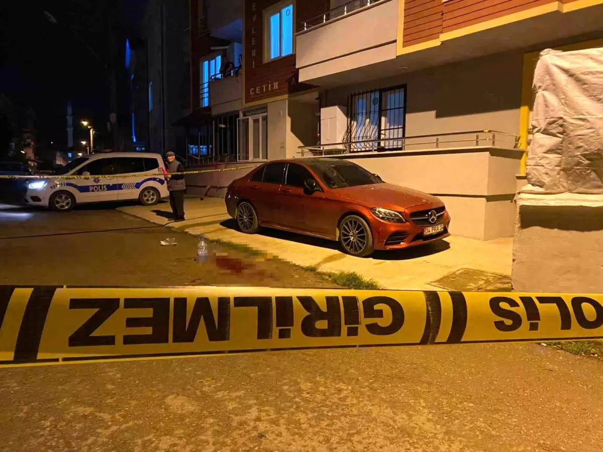 Derince’de Bıçaklı Saldırı